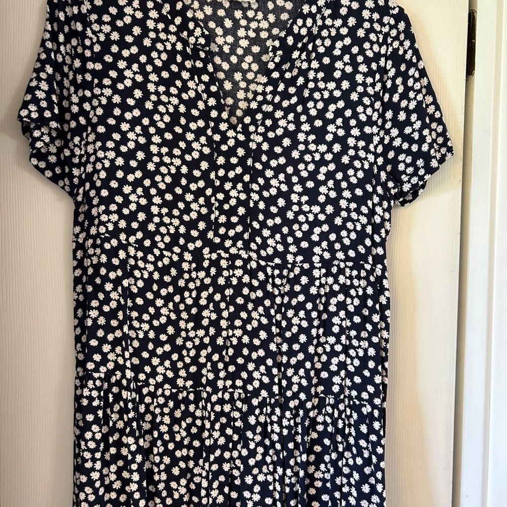 Beachlunchlounge Black and White Relaxed Short Sleeve Blouse